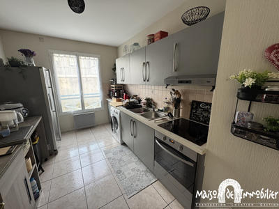 Appartement - 77 m² - 3 pièces