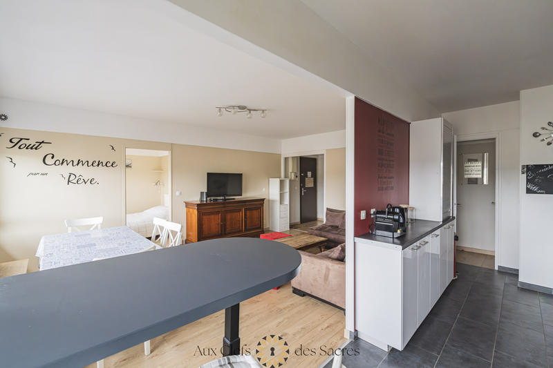 Appartement - 104 m² - 5 pièces