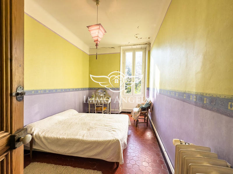 Maison ancienne - 250 m² - 10 pièces