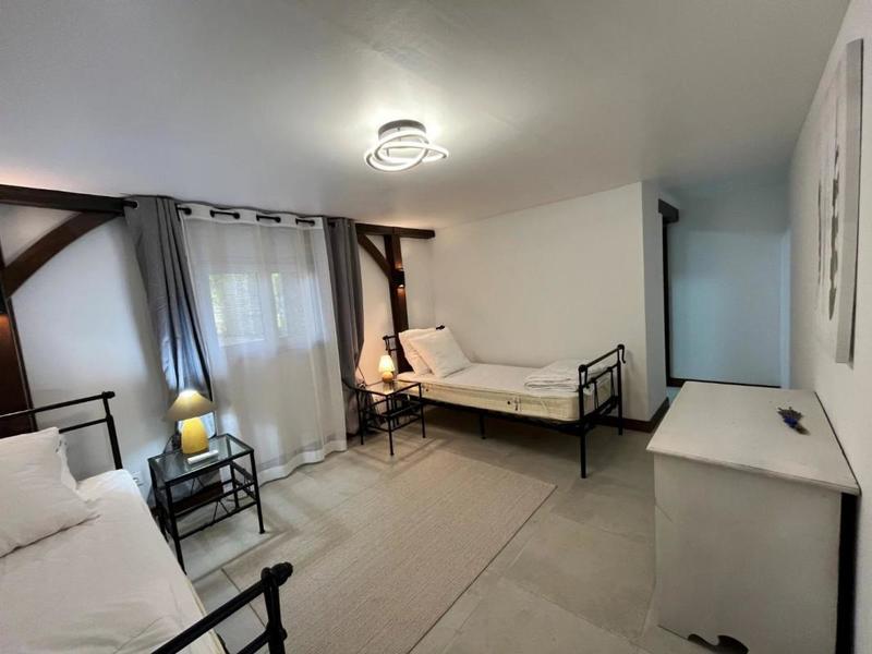 Propriété - 134 m² - 4 pièces