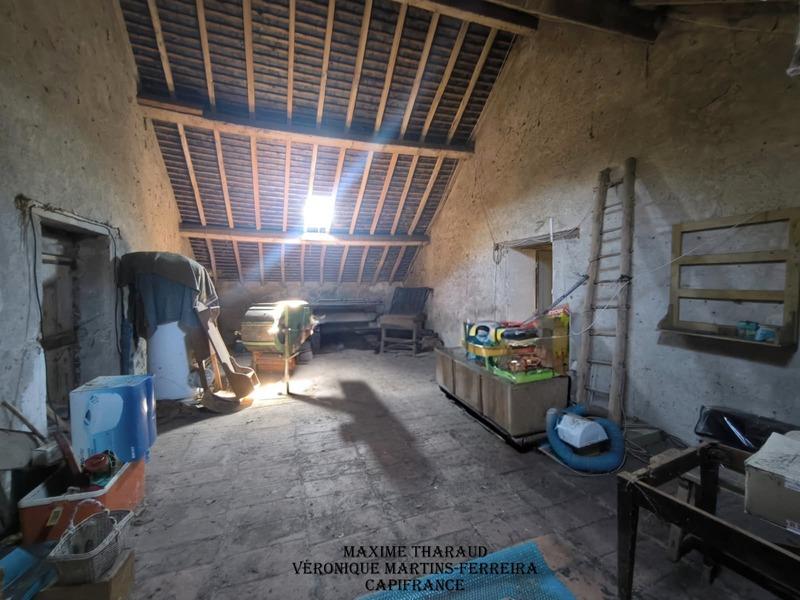 Propriété - 327 m² - 11 pièces