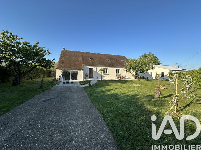 Maison de maîtres - 260 m² - 8 pièces