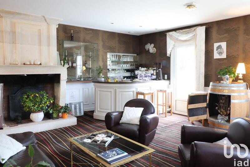 Local commercial - 1 016 m²