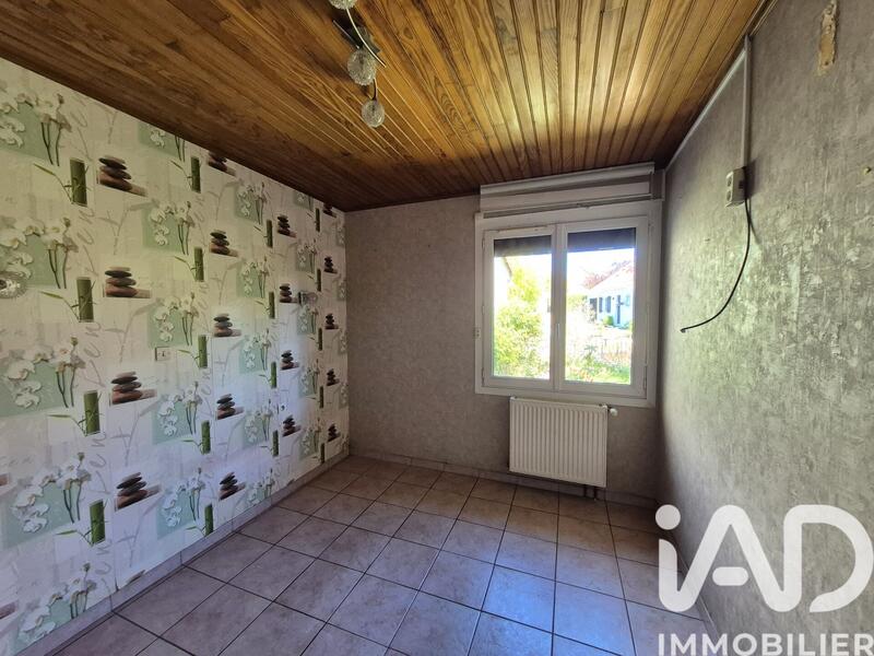 Maison - 97 m² - 6 pièces