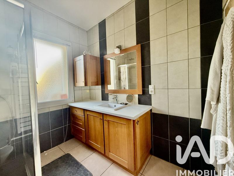 Maison - 111 m² - 6 pièces