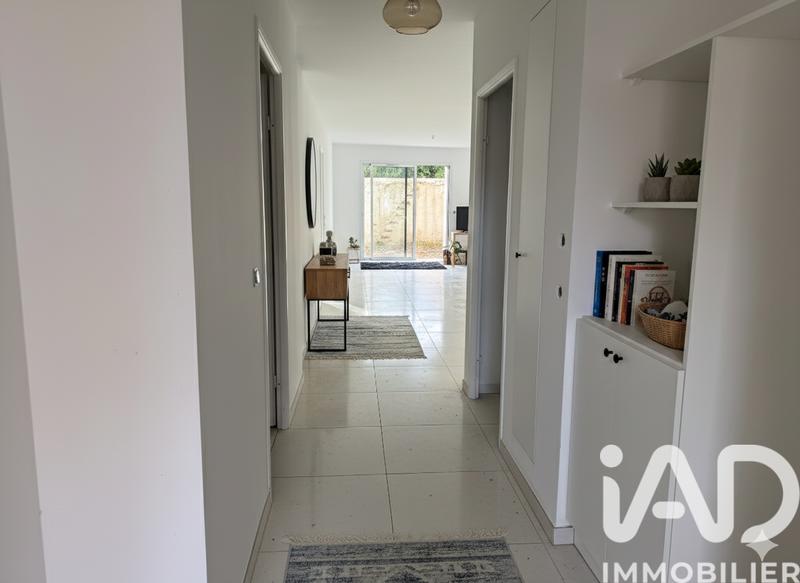Appartement - 99 m² - 4 pièces