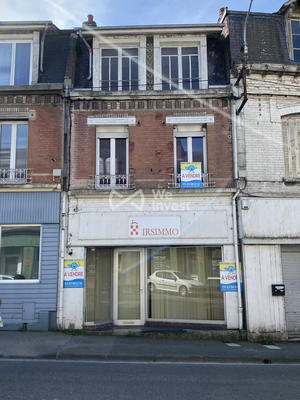 Maison - 90 m² - 6 pièces