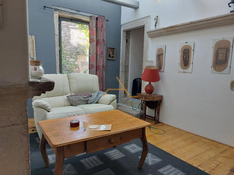 Maison de village - 229 m² - 7 pièces