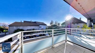 Appartement - 79 m² - 3 pièces