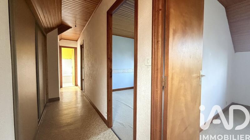 Maison - 167 m² - 6 pièces