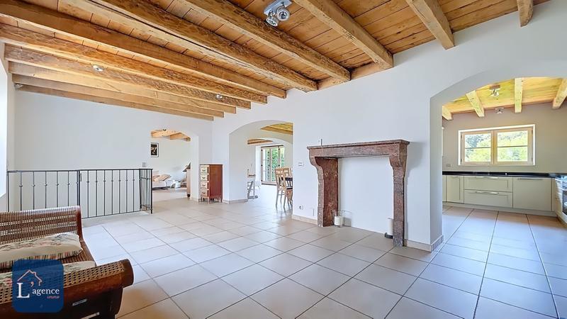 Maison - 194 m² - 7 pièces