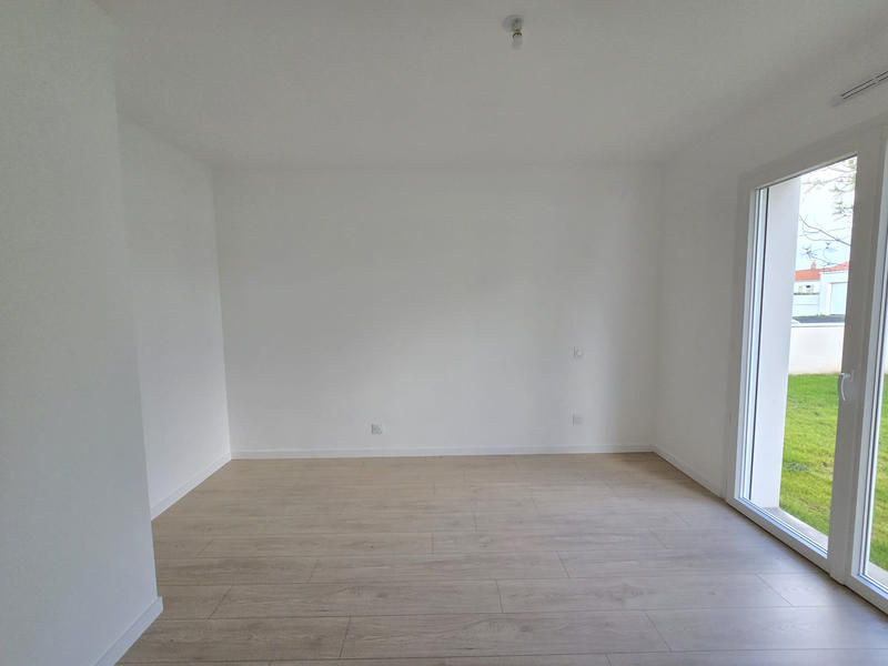 Maison - 104 m² - 4 pièces