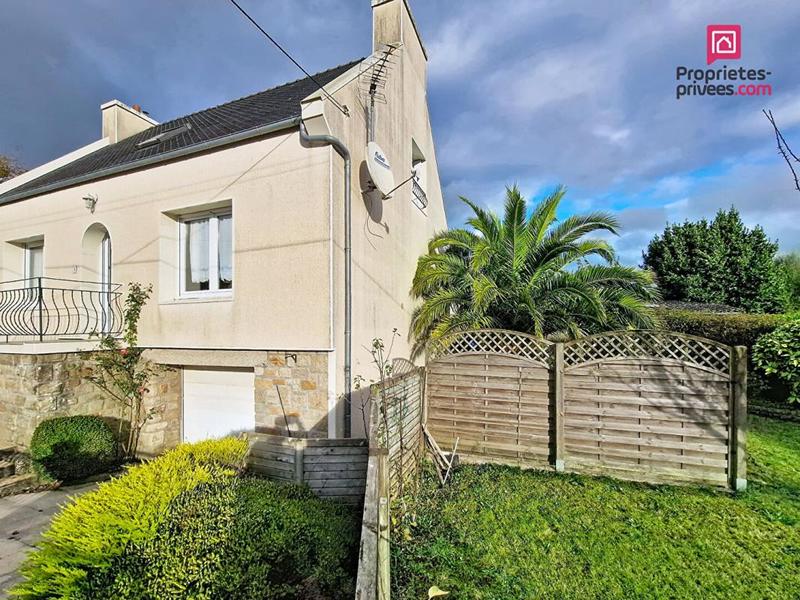 Maison - 95 m² - 5 pièces