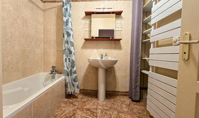 Appartement - 94 m² - 5 pièces