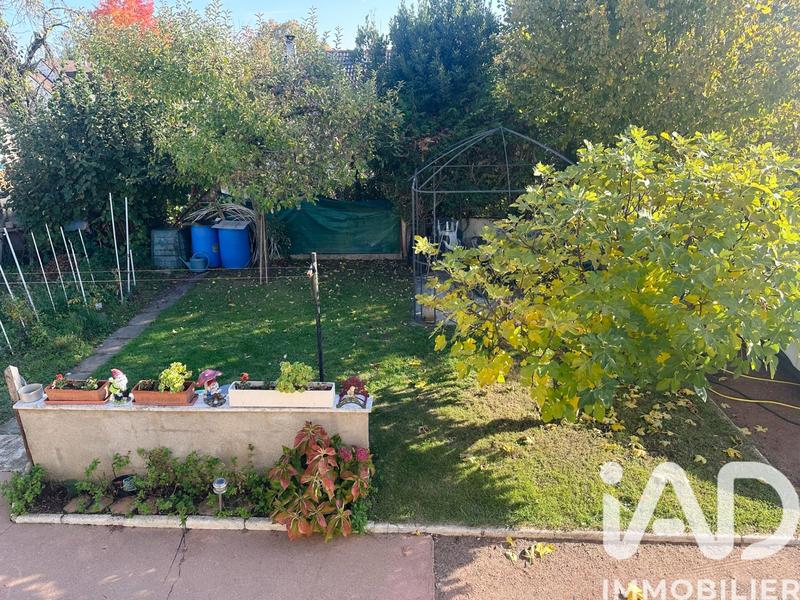 Maison - 95 m² - 4 pièces