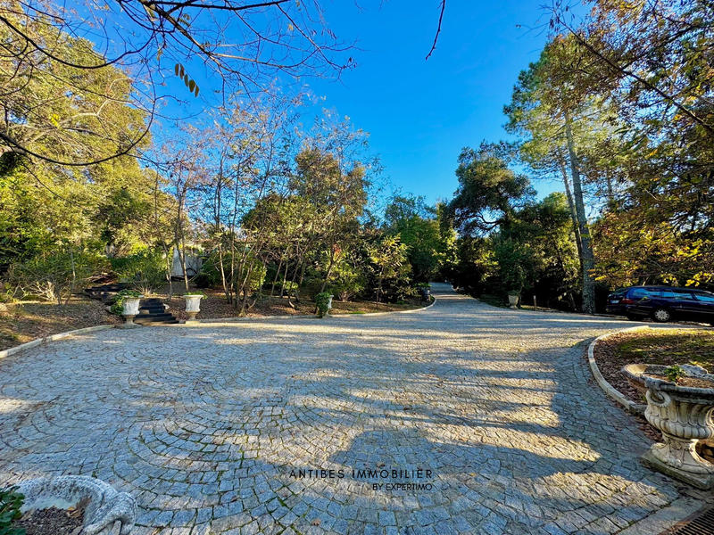 Maison - 125 m² - 4 pièces