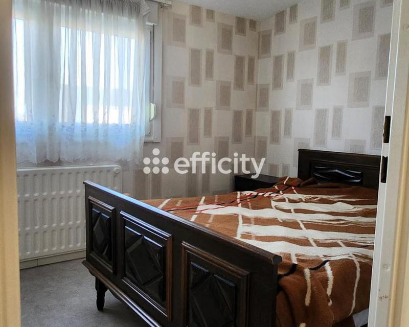 Maison - 137 m² - 7 pièces