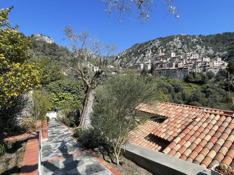 Maison - 175 m² - 4 pièces