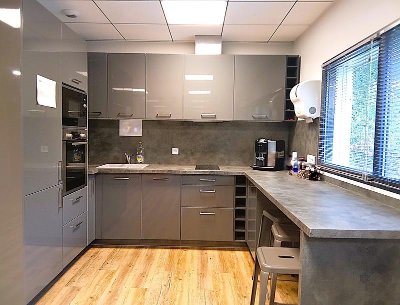 Bureau - 388 m² - 16 pièces