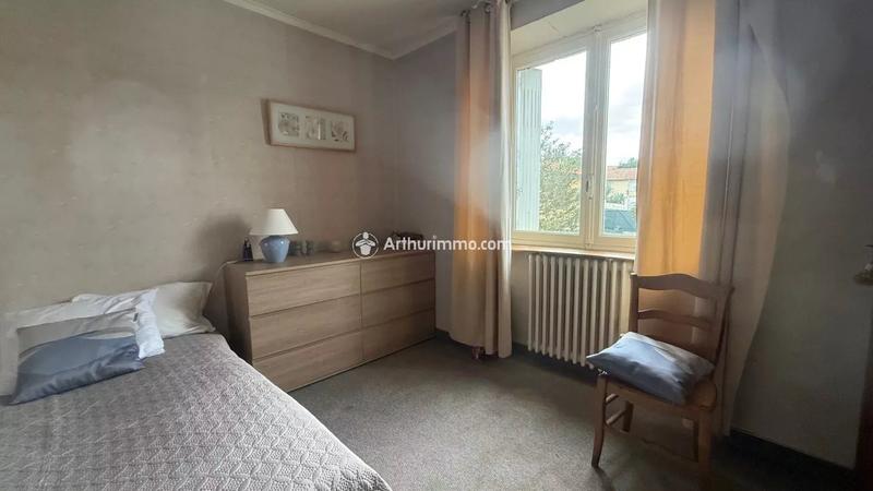 Maison - 98 m² - 5 pièces