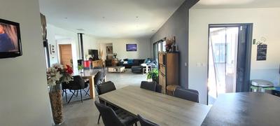 Villa - 169 m² - 4 pièces