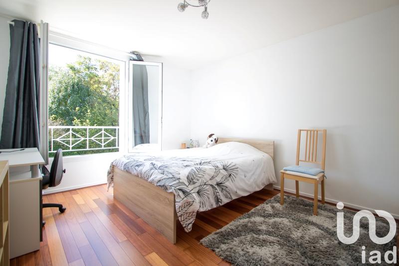 Maison - 210 m² - 8 pièces