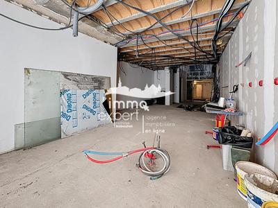 Local commercial - 200 m²