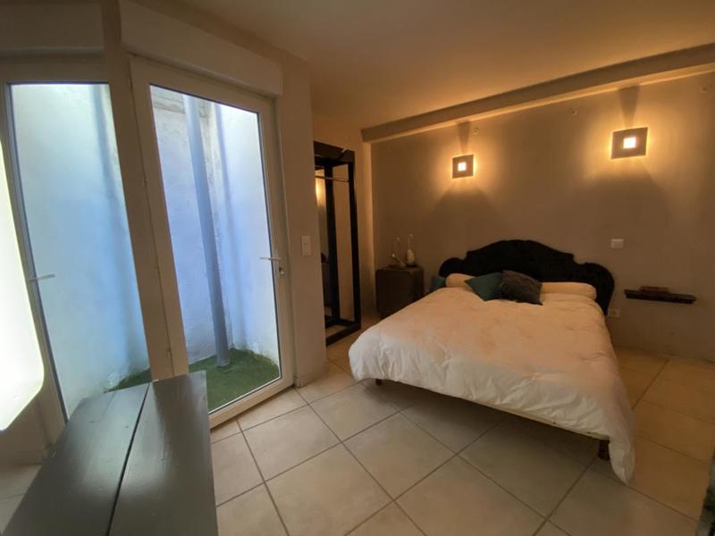 Maison - 238 m² - 4 pièces