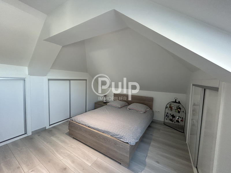 Maison - 200 m² - 5 pièces