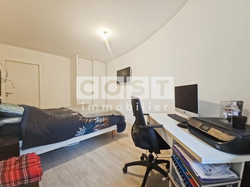 Appartement - 79 m² - 4 pièces