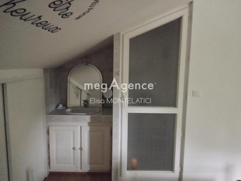 Maison de village - 225 m² - 8 pièces