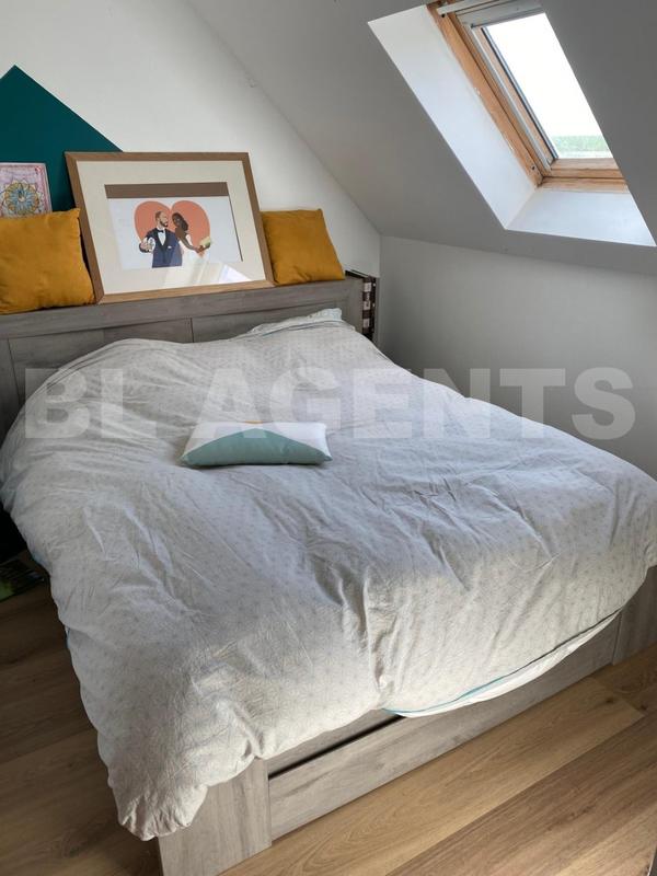 Pavillon - 130 m² - 6 pièces