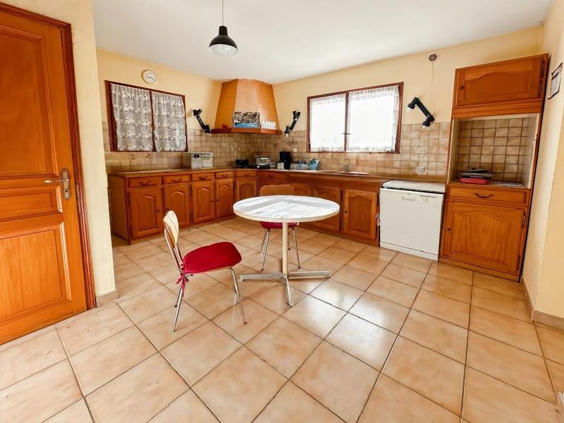 Maison - 178 m² - 5 pièces