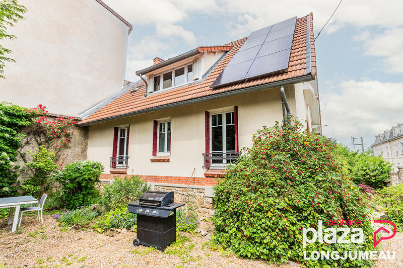 Maison - 133 m² - 8 pièces