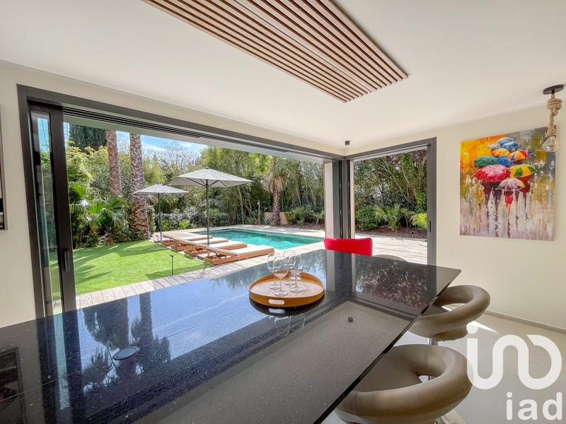 Maison - 142 m² - 5 pièces