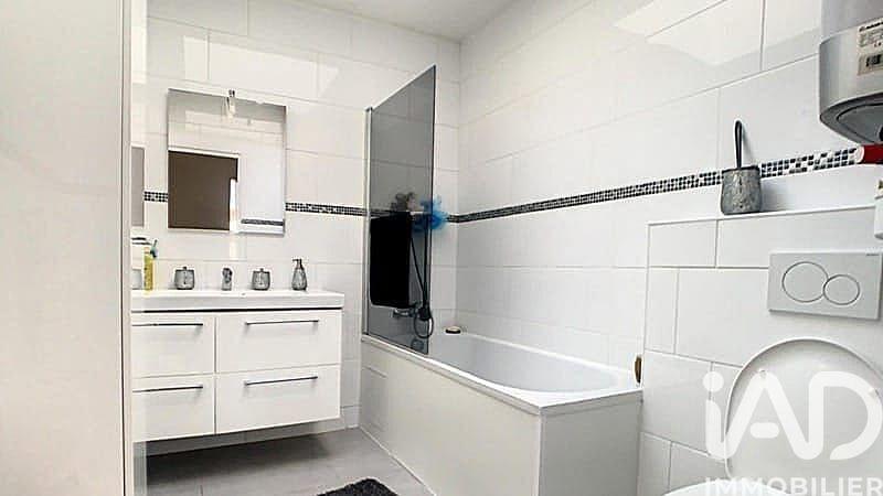 Maison - 86 m² - 5 pièces