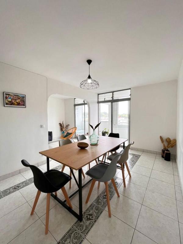 Appartement - 91 m² - 5 pièces