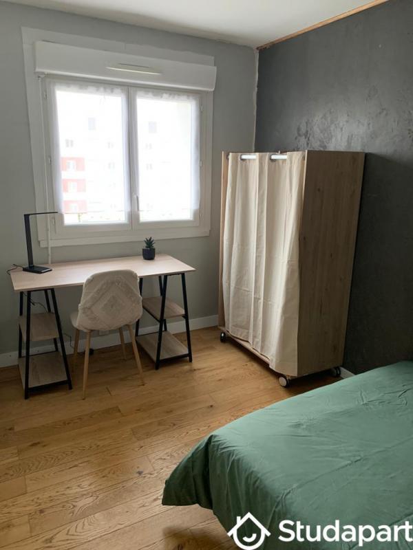Chambre - 10 m² - 1 pièce