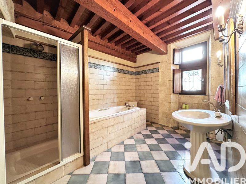 Maison - 184 m² - 5 pièces