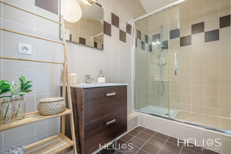 Appartement - 83 m² - 4 pièces