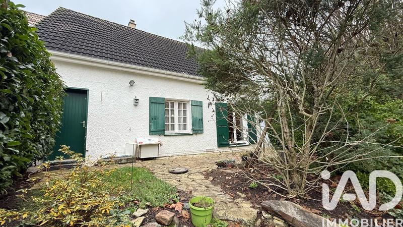 Maison - 93 m² - 4 pièces