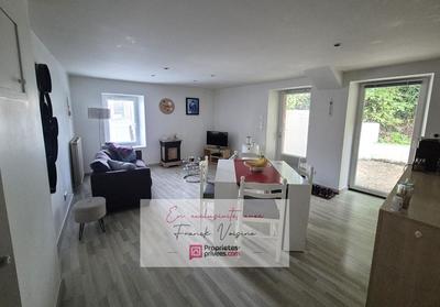 Maison - 123 m² - 8 pièces