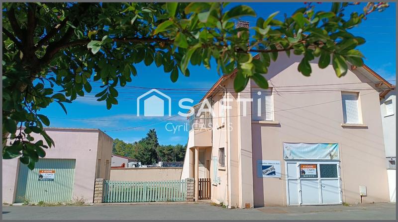 Maison - 138 m² - 8 pièces