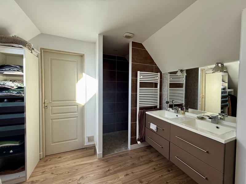 Maison ancienne - 173 m² - 5 pièces