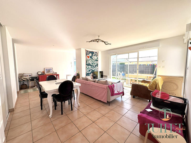 Maison - 97 m² - 4 pièces