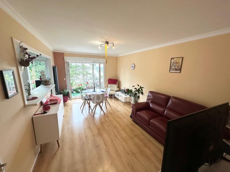 Appartement - 64 m² - 3 pièces