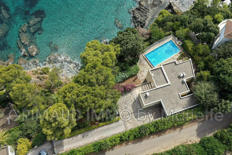 Maison - 187 m² - 10 pièces