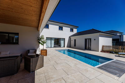 Maison - 209 m² - 7 pièces