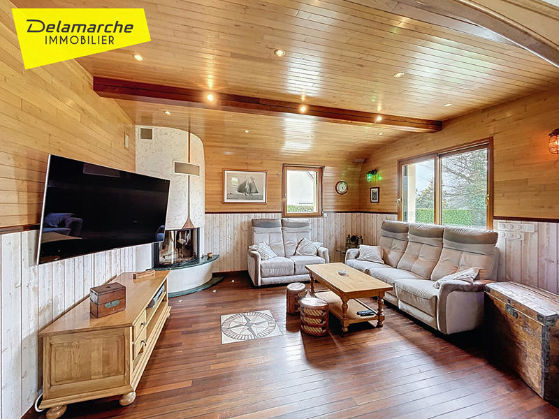 Maison - 143 m² - 6 pièces