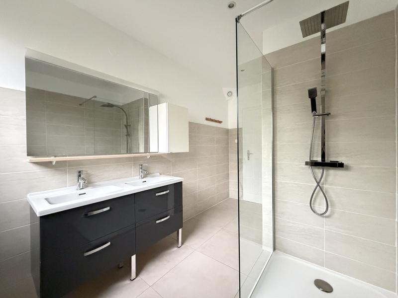 Appartement - 118 m² - 5 pièces